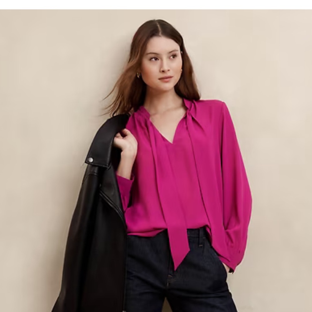 Banana Republic Berry Pink Tie Front Blouse